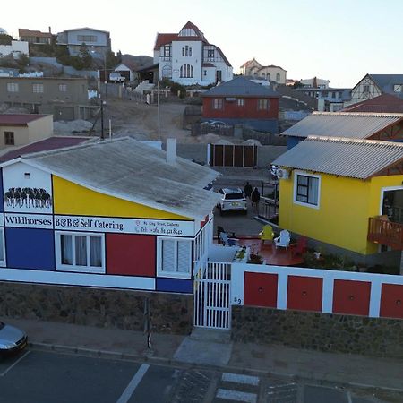 Wildhorses B&B And Self Catering Luderitz ภายนอก รูปภาพ